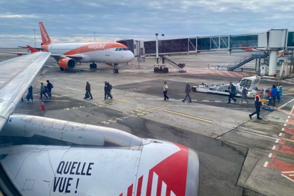 Grève des contrôleurs aériens : jusqu'à 50% des vols annulés ce jeudi dans les aéroports de Nice, Marseille, Bastia et Calvi