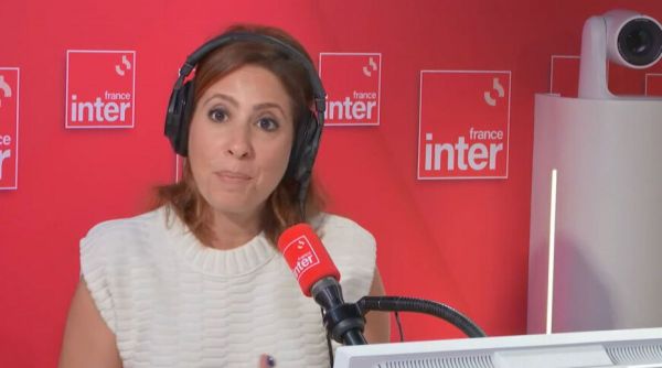 France Inter : Léa Salamé très premier degré, elle perturbe la chronique de Charline Vanhoenacker en direct
