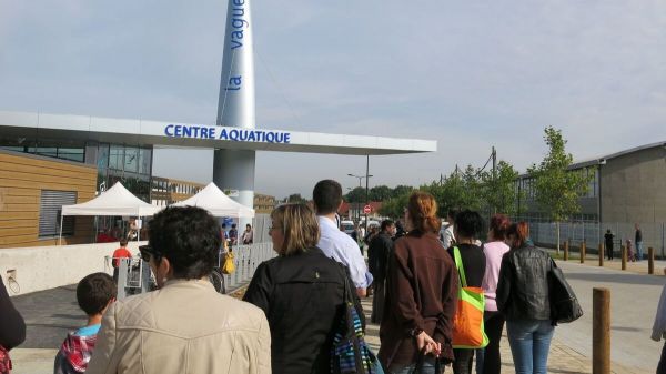Près de 700 personnes évacuées de la piscine de Palaiseau après une nouvelle noyade d'enfant
