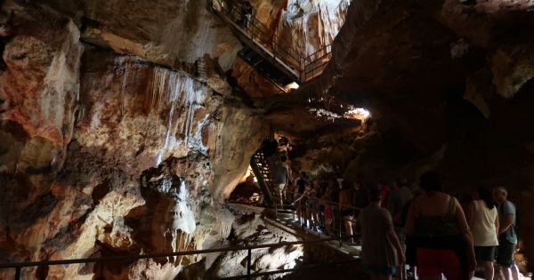 Idées de sorties. Prendre le frais dans la grotte de la Madeleine