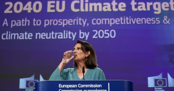 Pendant que l'Europe suffoque, ses dirigeants se divisent sur les objectifs climatiques pour 2040