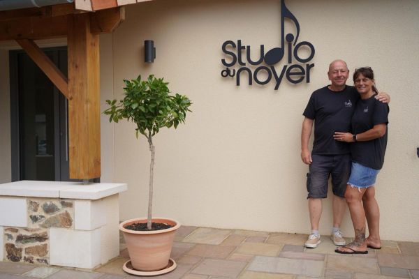 « Ici, les artistes seront au calme, dans un cadre privilégié pour créer” : un studio d'enregistrement aux standards internationaux ouvre ses portes à Pressignac