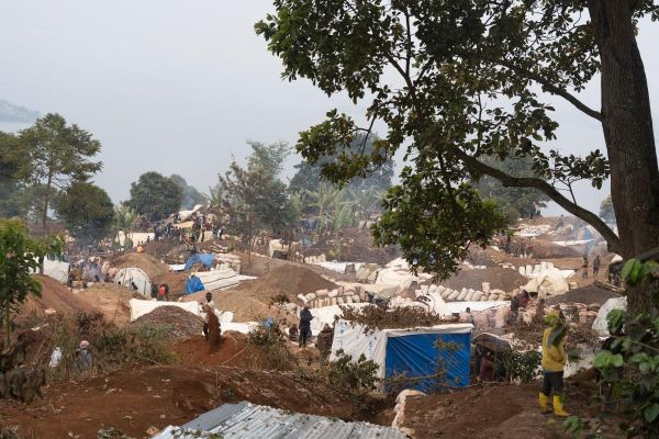 RDC : dans les mines d'or à Lumera, au Sud-Kivu, une épidémie de choléra se propage