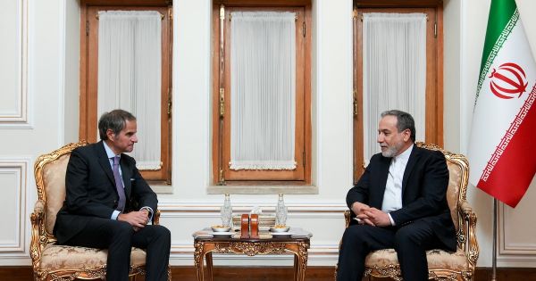 Nucléaire : l'Iran suspend officiellement sa coopération avec l'AIEA