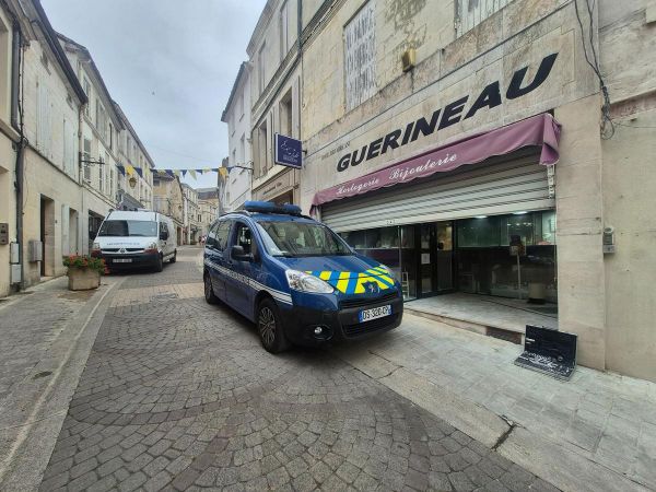 Une bijouterie cambriolée à Barbezieux