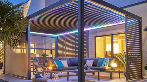 Pergola bioclimatique : avantages et conseils pour bien choisir