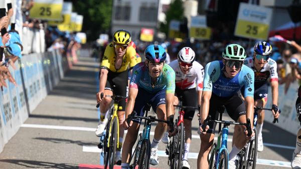 Tour de France 2025: Champoussin, Higuita... XDS Astana Team dévoile sa composition, découvrez la liste des coureurs au départ