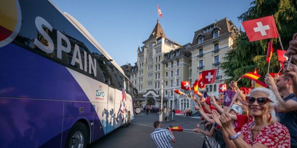 L'inégalité entre les hôtels: L'Angleterre et l'Espagne nageront dans le luxe durant l'Euro 2025