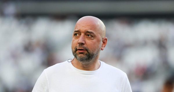 Bordeaux : le FCGB annonce l'arrivée de douze nouveaux joueurs
