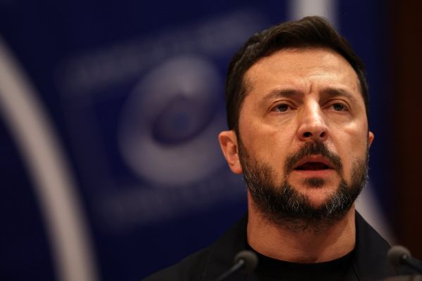 L'Ukraine surprise par l'arrêt de certaines livraisons d'armes américaines
