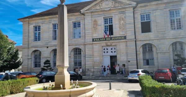 Haute-Saône. « J'avais peur de ne plus revoir ma fille » : le policier frappe sa compagne devant leur bébé