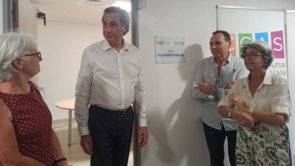 Une salle du centre communal d'action sociale d'Arles renommée en hommage à l'adjointe Paule Birot-Valon, décédée le 20 mai