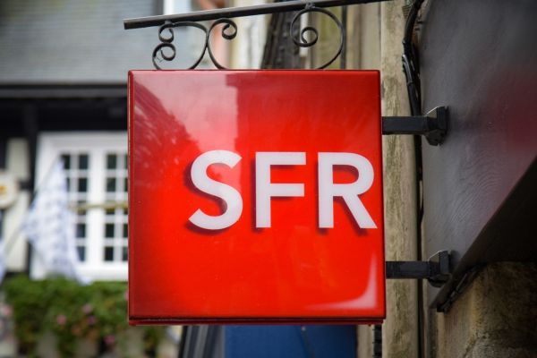 SFR sur le point d'être découpé, Free et Bouygues prêts à tout racheter dès 2025