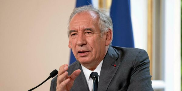 Dette : l'avertissement de la Cour des comptes à Bayrou