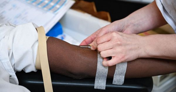 Déserts médicaux : former des infirmières pour assurer les soins de première ligne ?