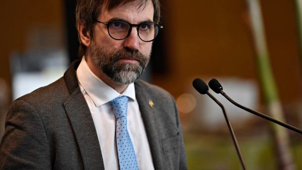 Serge Fiori, un «remarkable Canadian»?: le ministre Steven Guilbeault crée la controverse
