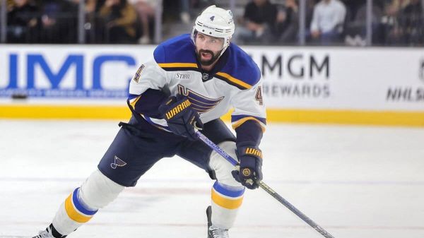 Les Blues soumettent le nom d'un vétéran défenseur au ballottage