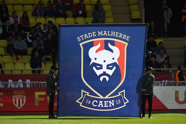SM Caen. Malgré la relégation un sponsor sur le maillot prolonge