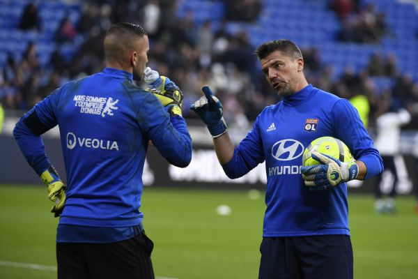 Après Bordeaux, Grégory Coupet (ex-OL) rejoint l'AS Cannes