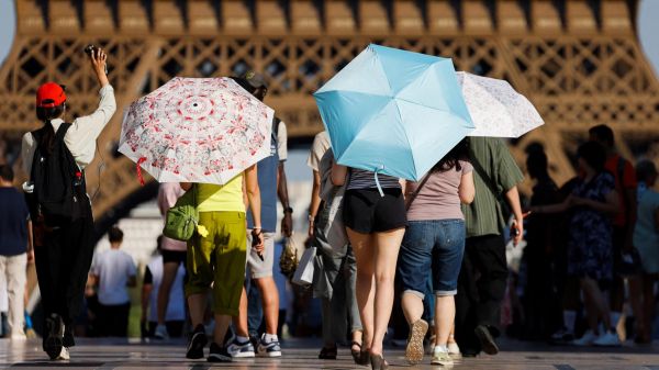 Face à la canicule, les politiques ont un festival de conseils et solutions à proposer