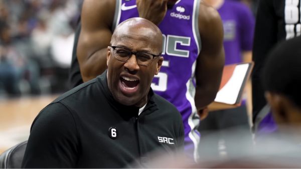 Mike Brown va devenir le nouveau coach des Knicks !