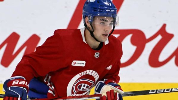 Sean Farrell signe un nouveau pacte avec le CH