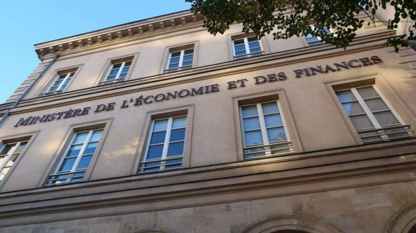 Pour redresser ses finances, la France doit consentir des efforts « très exigeants »