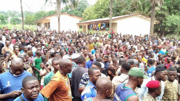 A Bangui, une cellule d'écoute pour le lycée Boganda