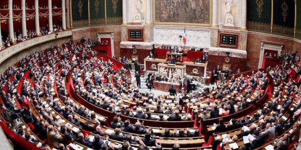 Antisémitisme : le Parlement adopte définitivement un texte pour sensibiliser et sanctionner dans les universités