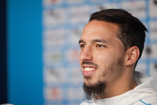 L'OM galère, Bennacer fait un geste