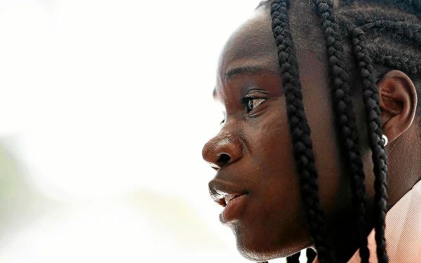 Euro féminin 2025 :﻿ la blessure de Griedge Mbock inquiète à deux jours de France - Angleterre