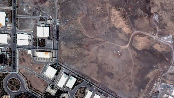Le programme nucléaire iranien a été retardé "d'un à deux ans au moins" par les frappes américaines, affirme le Pentagone