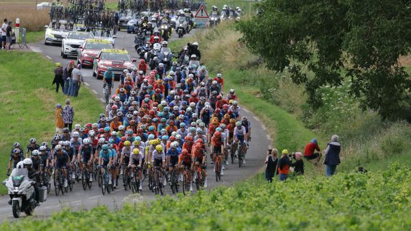 Près de 1.000 contrôles antidopage, lutte contre la fraude technologique... le plan de l'UCI pour le Tour de France 2025