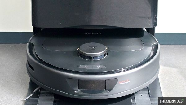 Actualité : Soldes / Bon plan – L'aspirateur robot Roborock Q Revo Noir "4 étoiles" à 499,99 € (-19%)