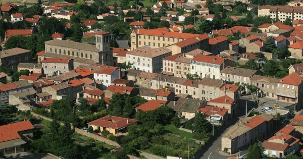 Loire. Violences dans un collège privé il y a 30 ans : les habitants de Pélussin n'ont pas oublié l'affaire