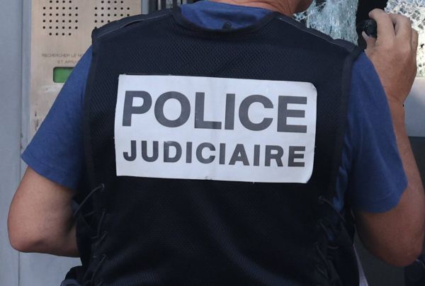 Un peintre en bâtiment retrouvé la gorge tranchée et le corps recouvert de peinture à Antibes