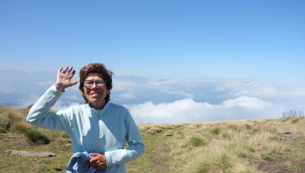 "Avant je ne pensais qu'à ma maladie, ça a changé ma vie" : Béatrice, en rando dans les Pyrénées ariégeoises