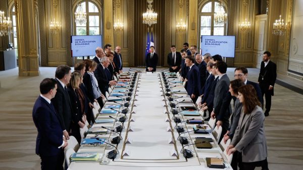 Reculs "inquiétants", "pilotage affaibli"... Le Haut Conseil pour le climat alerte sur un ralentissement de l'action climatique en France et appelle à "un sursaut collectif"