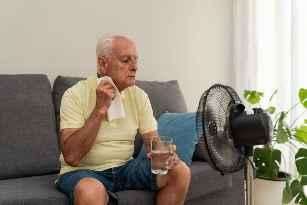 Canicule et seniors : rappel des bons réflexes à adopter