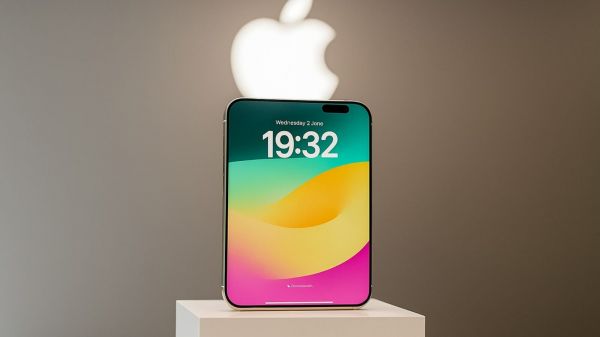 Apple avance sur son iPhone Pliant, mais abandonne un projet attendu