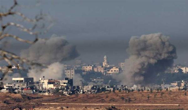 Khan Younis sous les bombes : 20 martyrs et des dizaines de blessés lors de frappes israéliennes