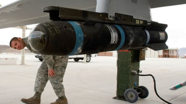 Les États-Unis ont cessé de livrer à Kiev les missiles Hellfire, la star des armes anti-char: l'Ukraine pourrait se retrouver à court
