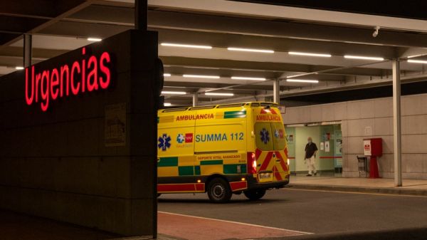 Une femme enceinte meurt d'une péritonite en Espagne, sa famille porte plainte contre l'hôpital