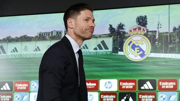 Xabi Alonso teste personnellement Mbappé