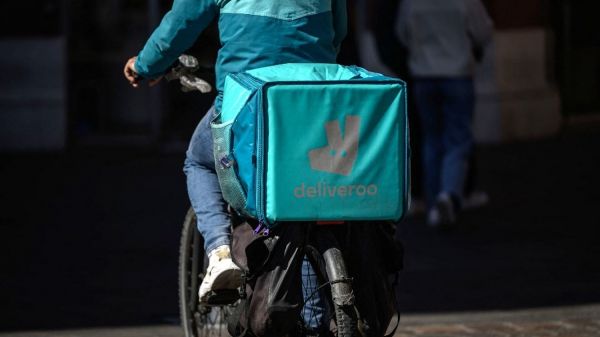 Deliveroo condamné en appel pour le travail dissimulé de ses livreurs