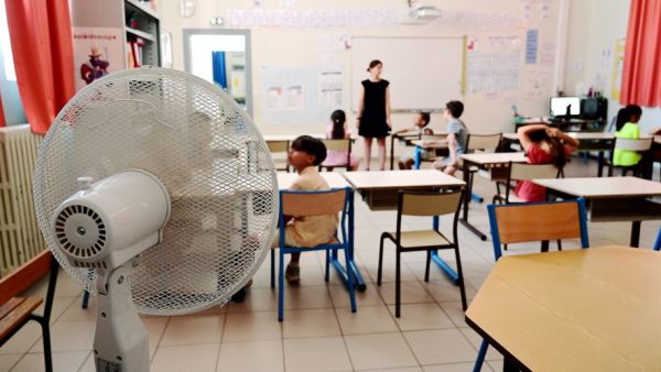 Canicule dans les écoles : Accusée d'inaction par la CGT, la mairie de Perpignan dit avoir installé "plus de 1000 ventilateurs dans toutes les classes”