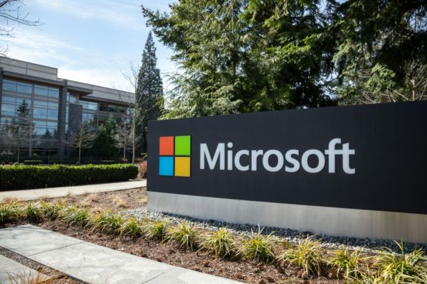 Microsoft n’a jamais gagné autant d’argent, mais licencie 9100 personnes