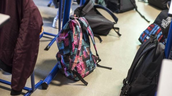 Tout élève portant une arme devra systématiquement passer en conseil de discipline, selon un décret paru au Journal officiel