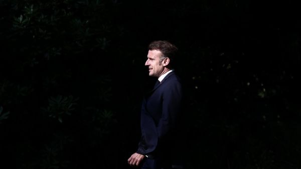 DIRECT Emmanuel Macron à Roquefort : une visite de moins de trois heures millimétrée et sous haute surveillance...