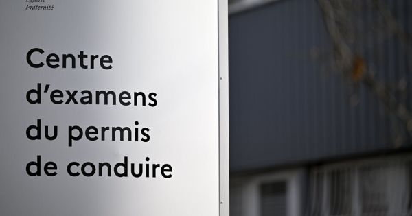 Cela risque d'être très compliqué d'obtenir son permis avant les vacances d'été
